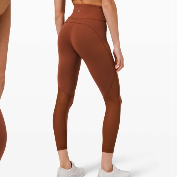 Lululemon Everlux & Mesh High Rise Leggings - 25" - Picture 2 of 8